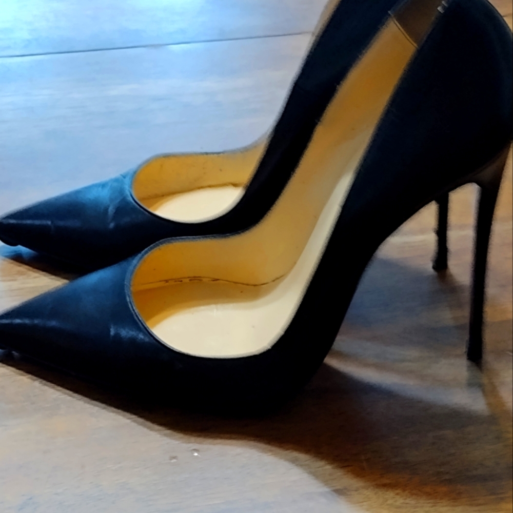 Christian Louboutin So Kate 120mm heels